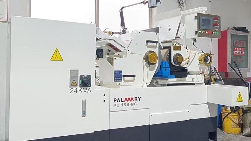 centerless grinding machine