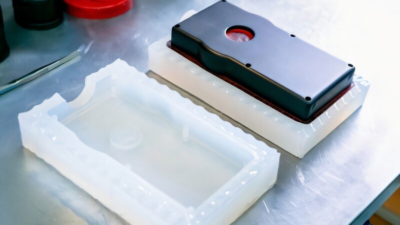 industry applications of vacuum casting